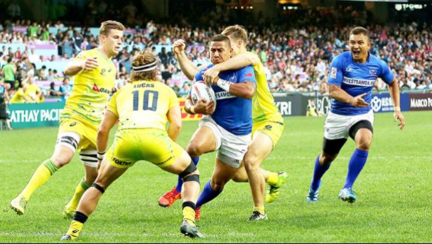 Danny Keyes with Alamanda Motuga in support in Hong Kong where Samoa lost to Australia 22-19 in the pool play opener on Friday, April 7th.  Samoa faces England and Korea on Saturday in their other two pool play matches at the 2017 Cathay Pacific/HSBC Hong Kong Sevens.  
