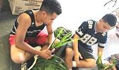 As part of the FIT summer program, students were immersed into the world of traditional Samoan weaving when they took a field trip to get hands-on experience under the watchful eye of the folks from the Territorial Administration on Aging (TAOA). [Courtesy photo]