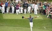 Le ali’i o Tony Finau, i lona fiafia tele i le aso Lulu, Aperila 4, 2018 i le taaloga Tapolo a le Masters i Augusta, Georgia, ona e tasi lana ta ae maua le manuia.  [ata: AP/Carlie Riedel]