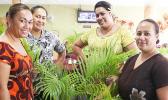 The attentive and friendly staff at Mama’s Kitchen — Tapaa’au, Aso, Malia, Susana.  [Photo: THA]