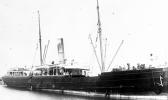 The steamship Talune at the Napier breakwater in 1908.