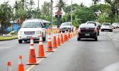 Traffic in front of the Laufou Shopping Center 