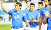 Manu Samoa went on a thank you tour of Avaya Stadium after their victory over Fiji 26-14 to secure 5th place at the innaugural Silicon Valley 7s, in San Jose, California, USA.  [Photo: Barry Markowitz]