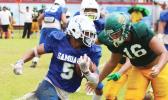 Samoana Sharks Marcus Samia storming down field